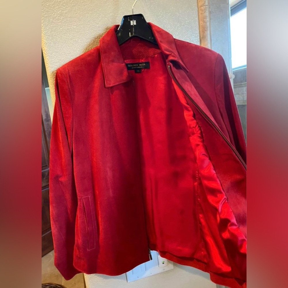 Suede Leather Jacket, fully lined, warm, XS to size sm. (small can also wear)